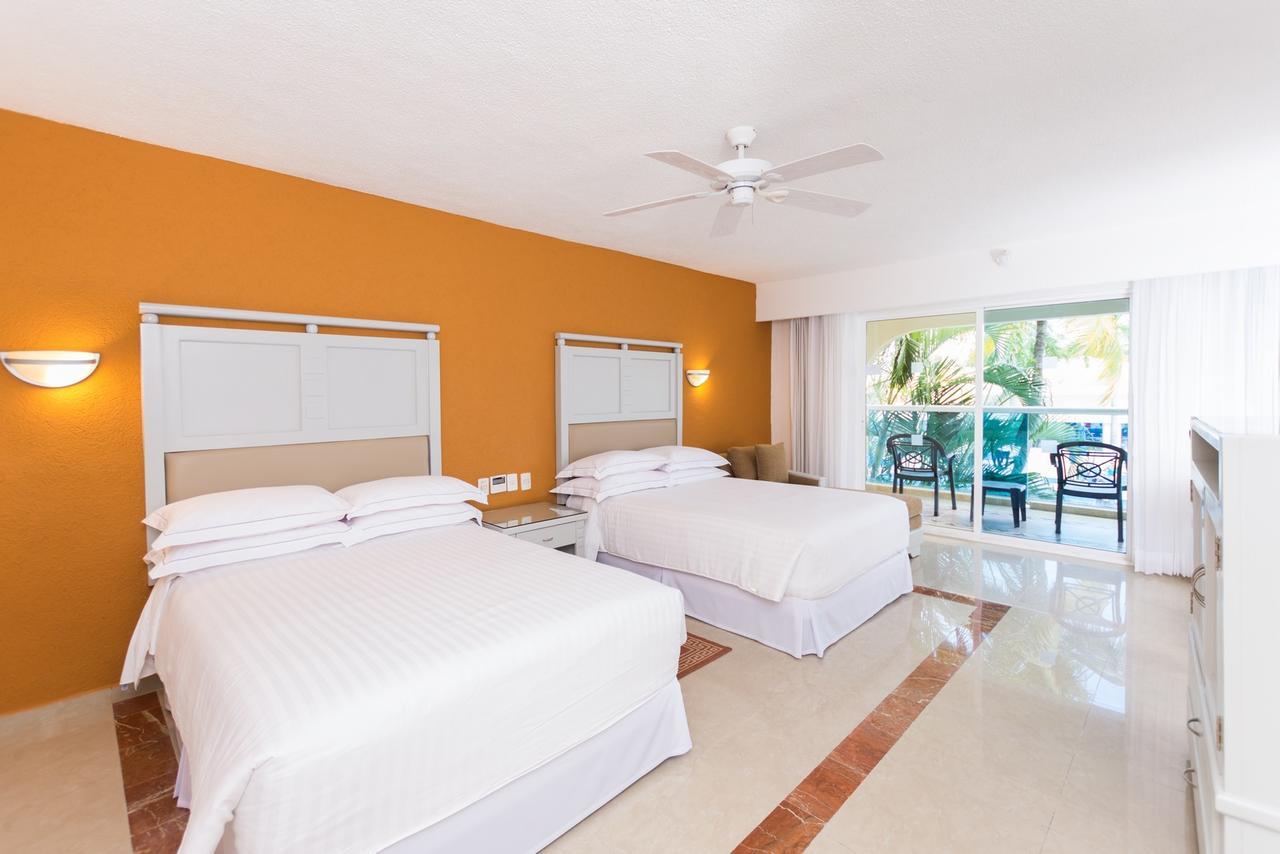 Double Room with Terrace (2 adults + 2 Child)